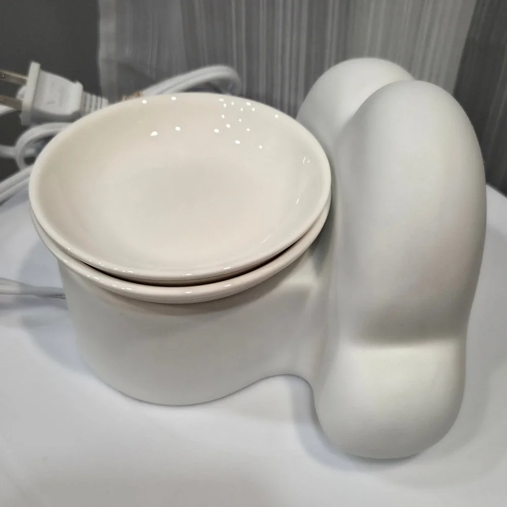 Scentsy Head in the Cloud Wax Warmer White Ceramic Eyelash Element Warmer Tested